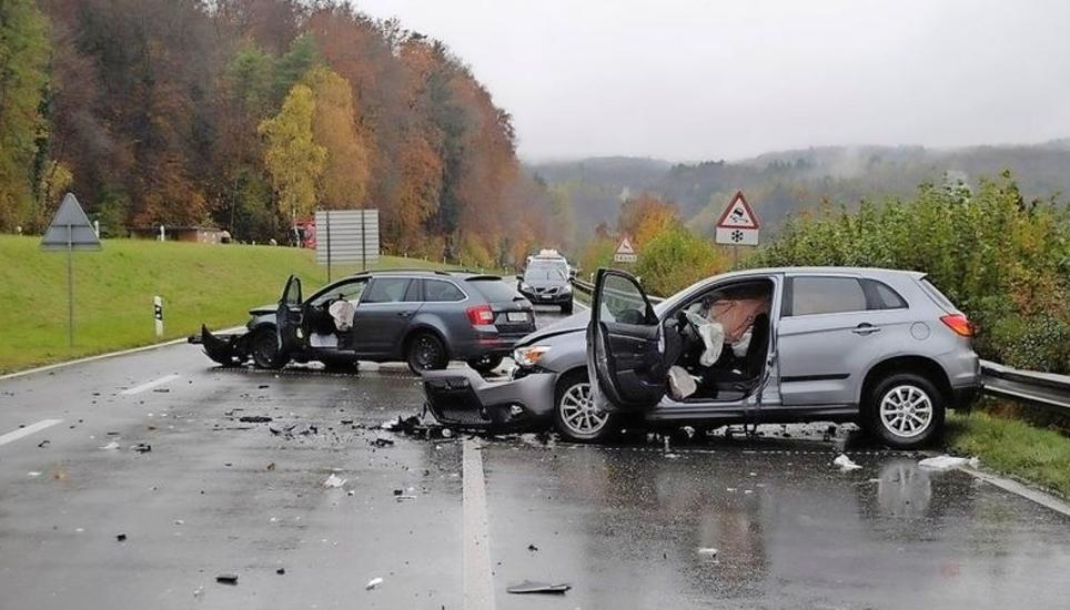 Zwei Verletzte Bei Kollision | Schaffhauser Nachrichten