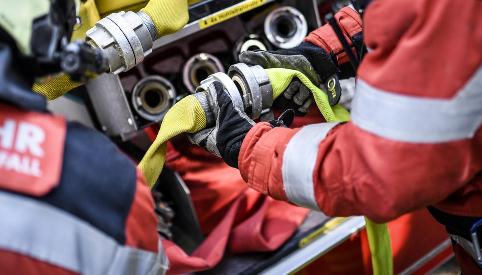 Feuerwehr Neuhausen Hauptuebung im SIG Areal, am Samstag, 23. Oktober, 2021. (Melanie Duchene / Schaffhauser Nachrichten)