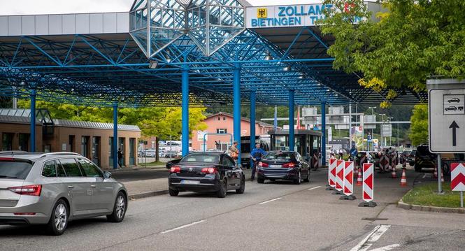 Die Grenzen zu Deutschland sind wieder offen (Covid19), fotografiert am Montag 15. Juni 2020, in Tahyngen. (Roberta Fele / Schaffhauser Nachrichten)