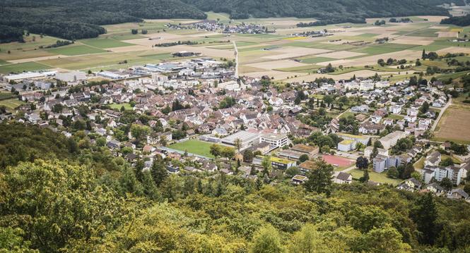 Serie der vier Randentuerme in Schaffhausen, Bild zeigt den Beringer Randenturm, am Donnerstag, 27. Juli 2023. (Melanie Duchene / Schaffhauser Nachrichten)